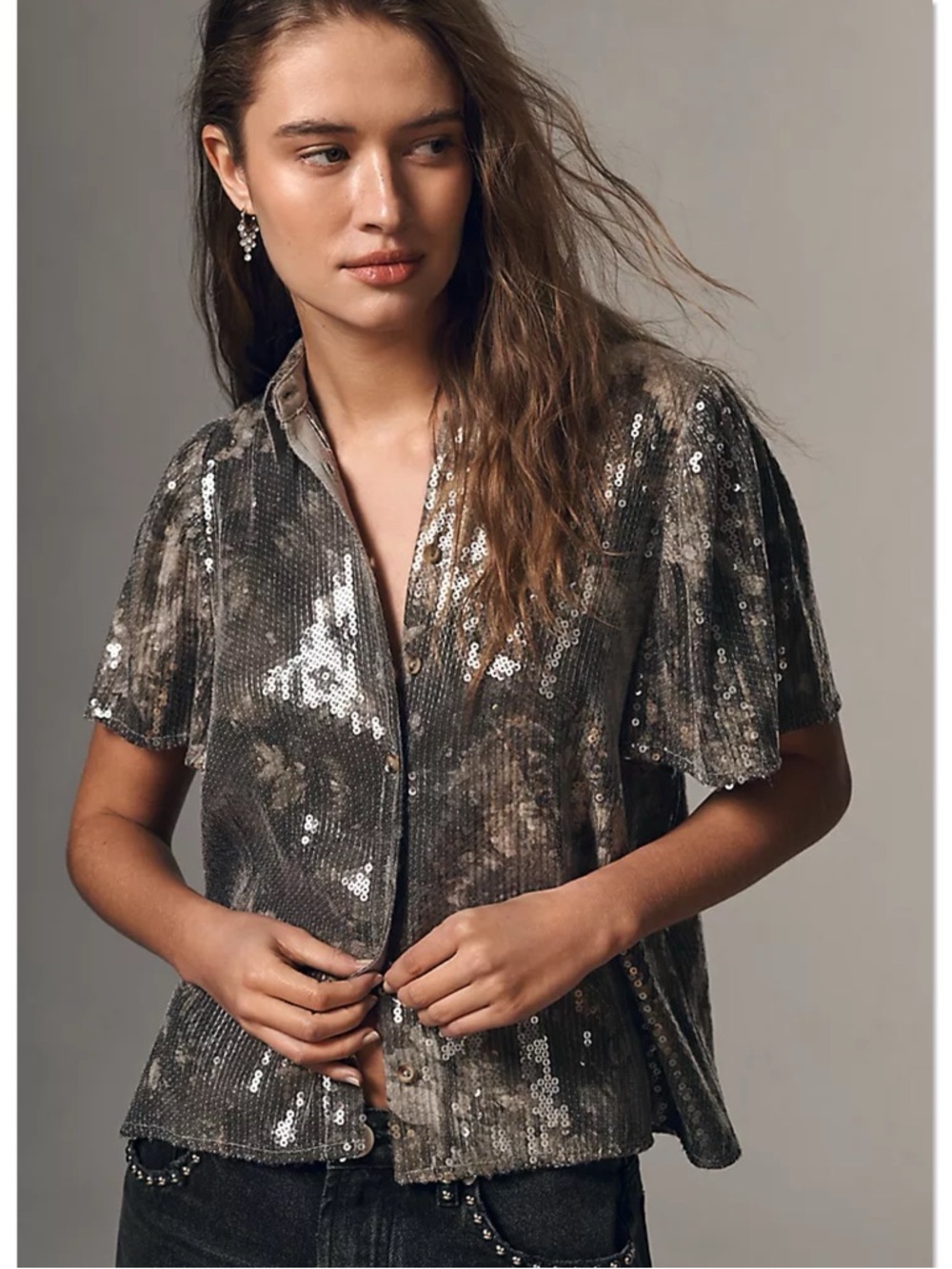 Anthropologie Pilcro Short-Sleeve Sequin Buttondown Blouse Silver‎ Gray Size XS
